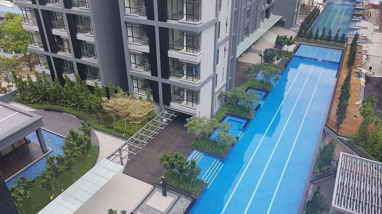 D'Kroll Utropolis Glenmarie Studio Suite 莎阿南 外观 照片